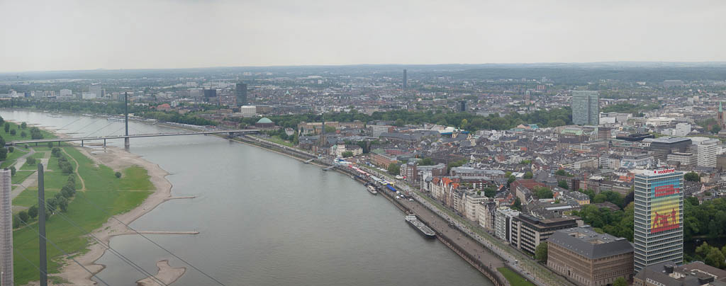 Germany - Düsseldorf - View north from Rheinturm